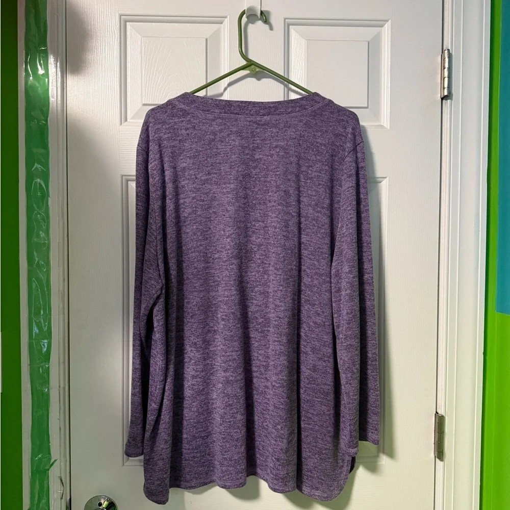 Southern Lady Kangaroo Pocket Spring Top (2X, Purple) - Picture 2 of 4